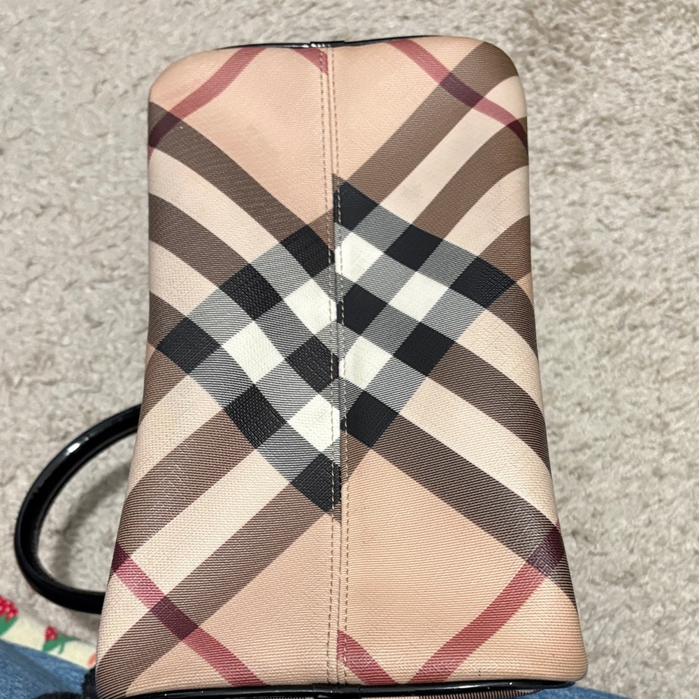 Burberry Tan and Black Checkered Satchel - Picture 3 of 8